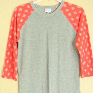 LuLaRoe Randy Tee - Gray w/red geometric sleeves